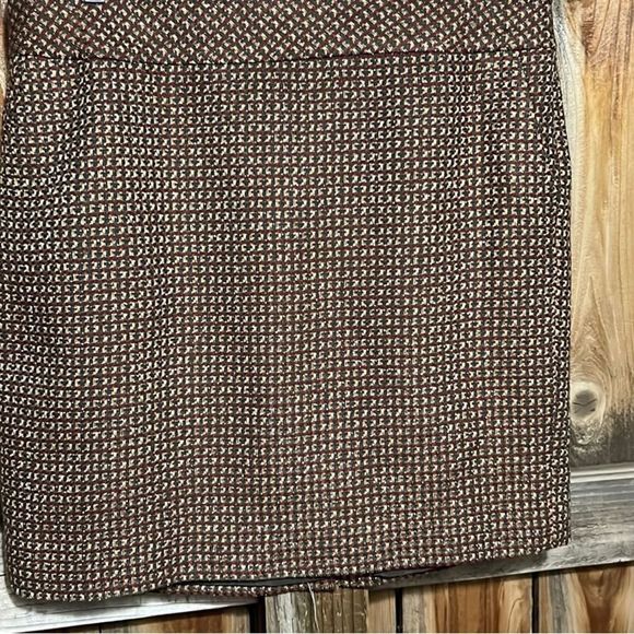 LOFT Dresses & Skirts - LOFT Ann Taylor petite skirt tweed brown tan rust pockets 10P FIRM on PRICE